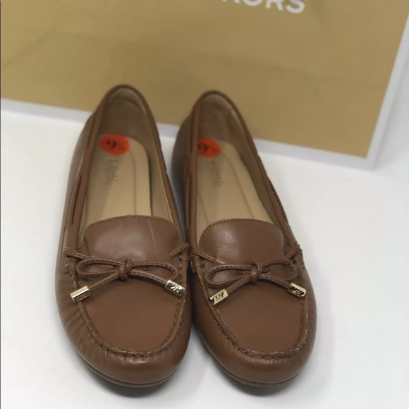 Michael kors women’s moccasins shoes size 9.5 - Picture 3 of 8
